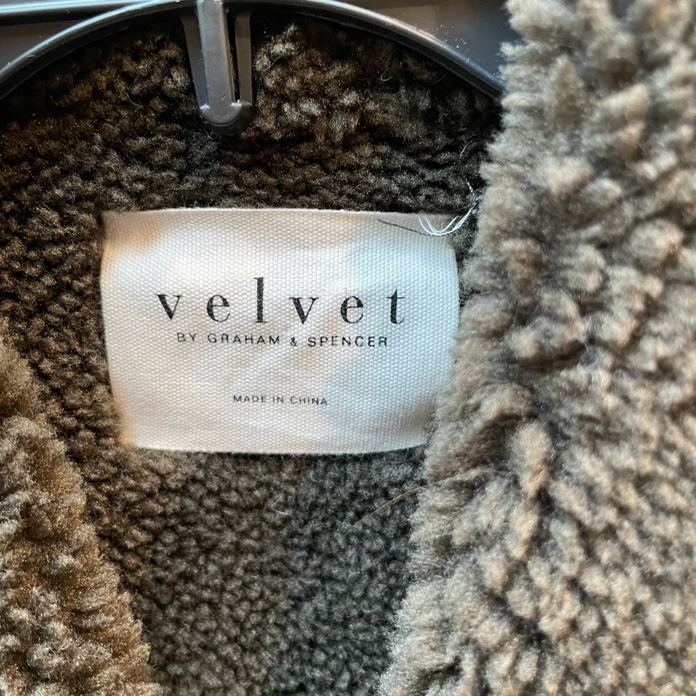 ❤️ BLACK VEGAN SUEDE & SHERPA VEST SIZE XS - Picture 2 of 6